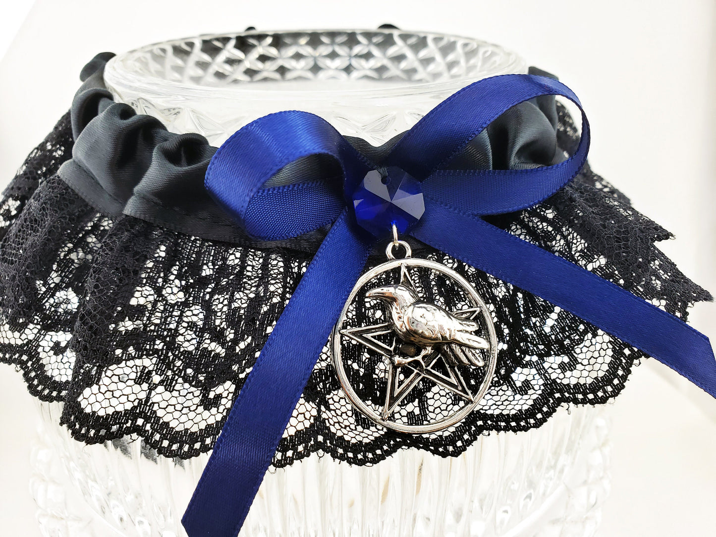Morrigan Gothic Wedding Garter in Navy Blue