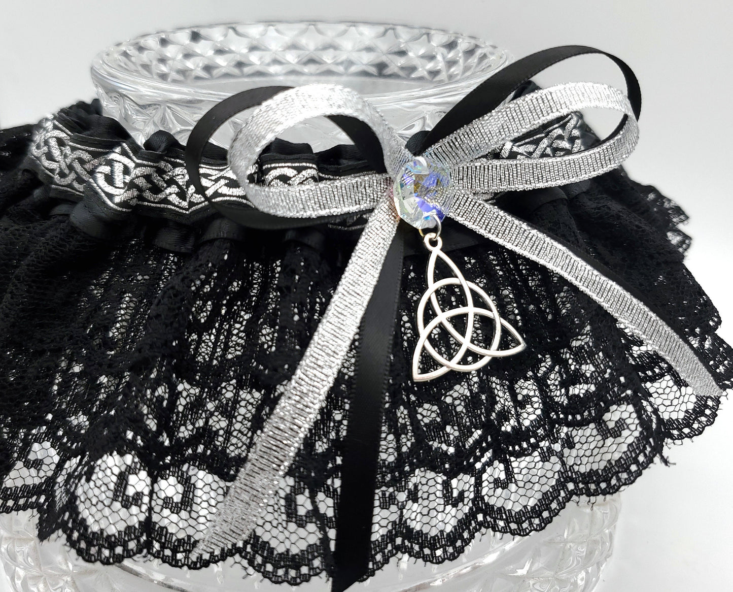 Triquetra Wedding Garter in Silver & Black or Colors of your Choice for Medieval Wedding or Pagan Handfasting